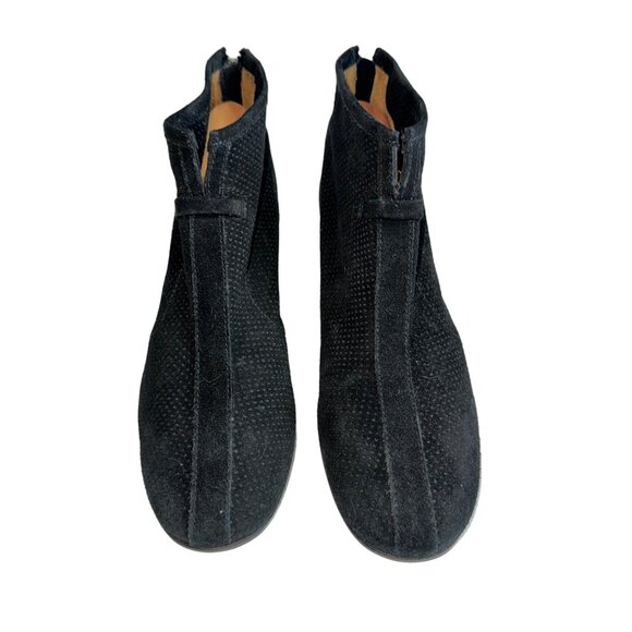 Aquatalia by Marvin K Booties Black Perforated Suede Size 6 1/2 - Picture 5 of 9